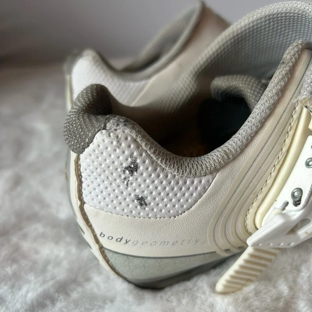 Specialized Torch Road Cycling Shoes Women 39.5 White Strap Lightweight